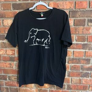Odel womens elephant graphic short sleeve t Shirt black medium